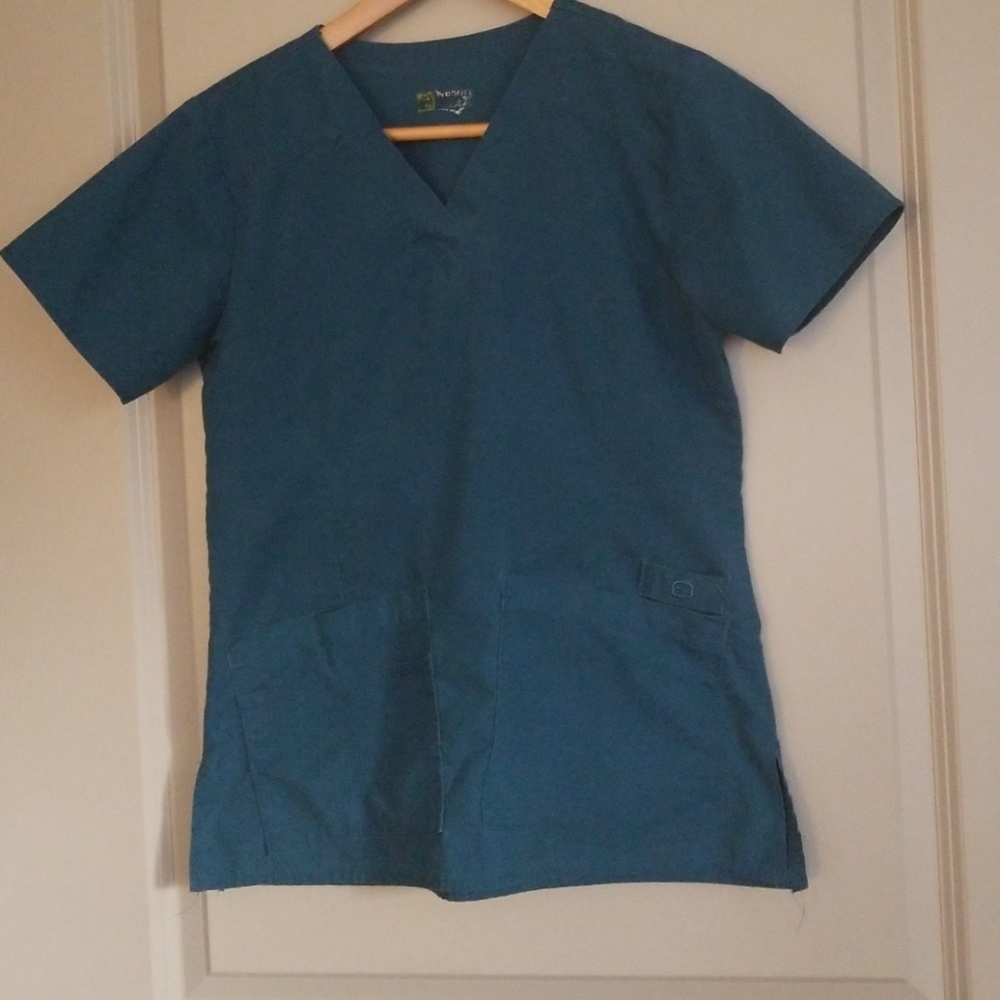 Scrub Top